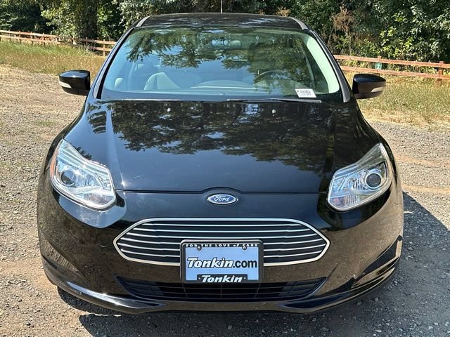 Used 2017 Ford Focus Electric Hatchback FWD image 3