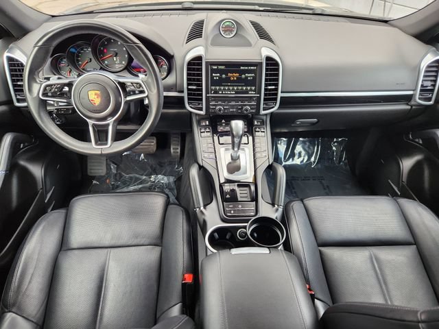 Used 2016 Porsche Cayenne AWD/4WD image 24