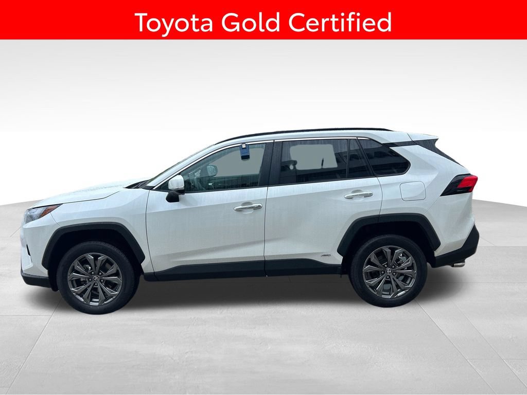 Certified 2022 Toyota RAV4 Limited AWD/4WD image 2