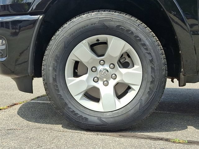 Used 2025 RAM 1500 Big Horn AWD/4WD image 8