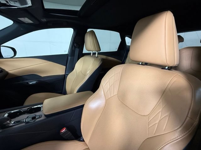 Used 2023 Lexus RX 350 Premium w/ Cold Area Package FWD image 17