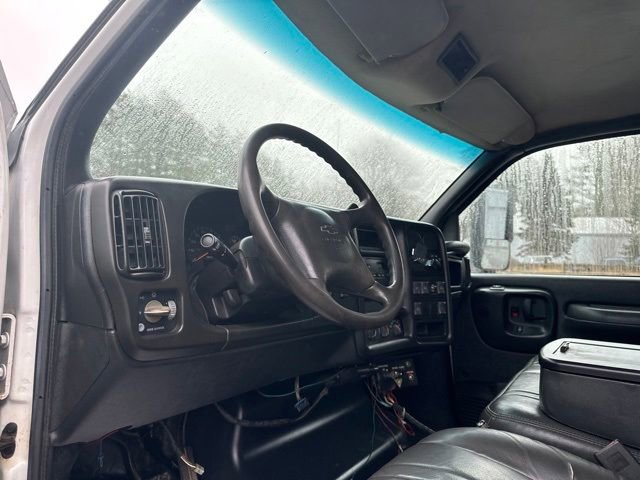 Used 2008 Chevrolet Kodiak C4500 4x4 Regular Cab image 12