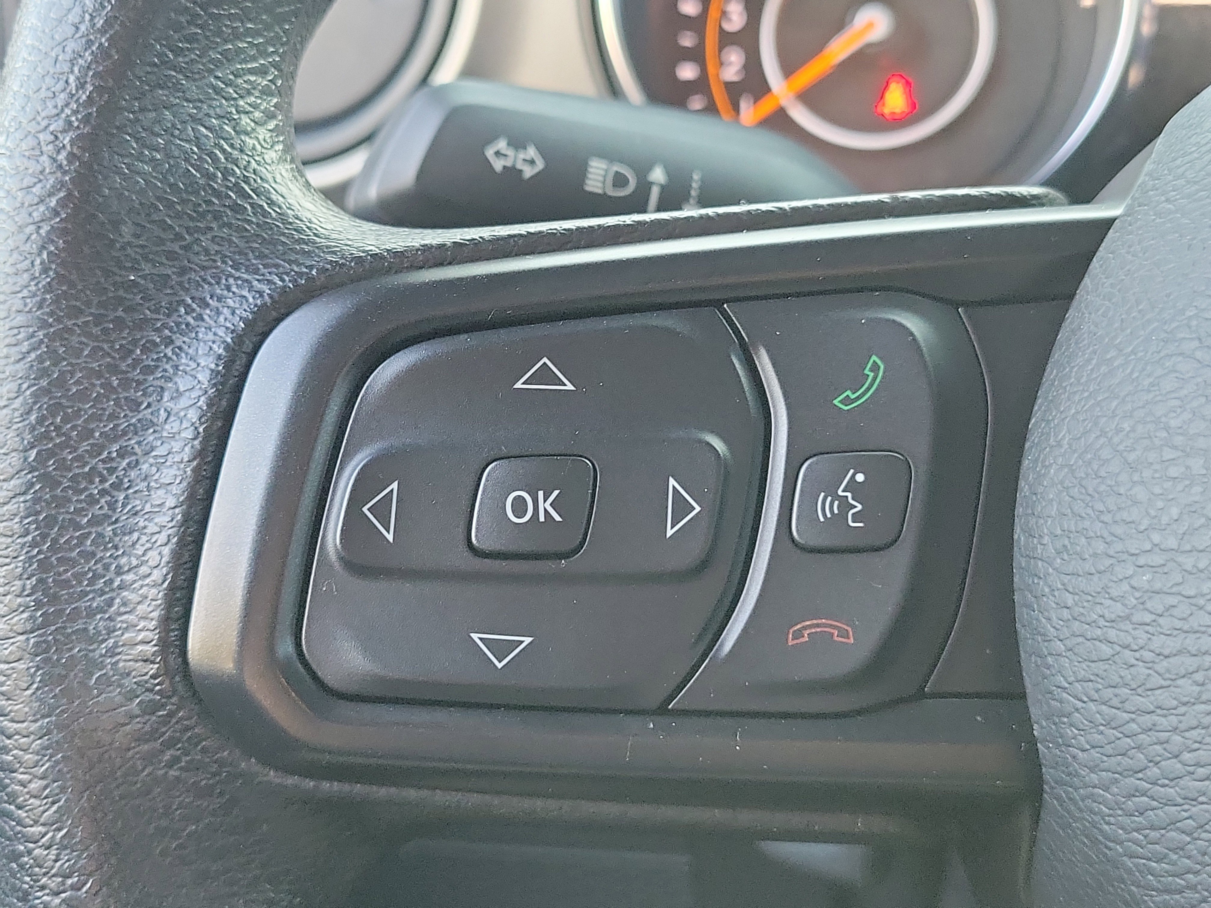 Used 2021 Jeep Gladiator Sport w/ Trailer Tow Package image 27