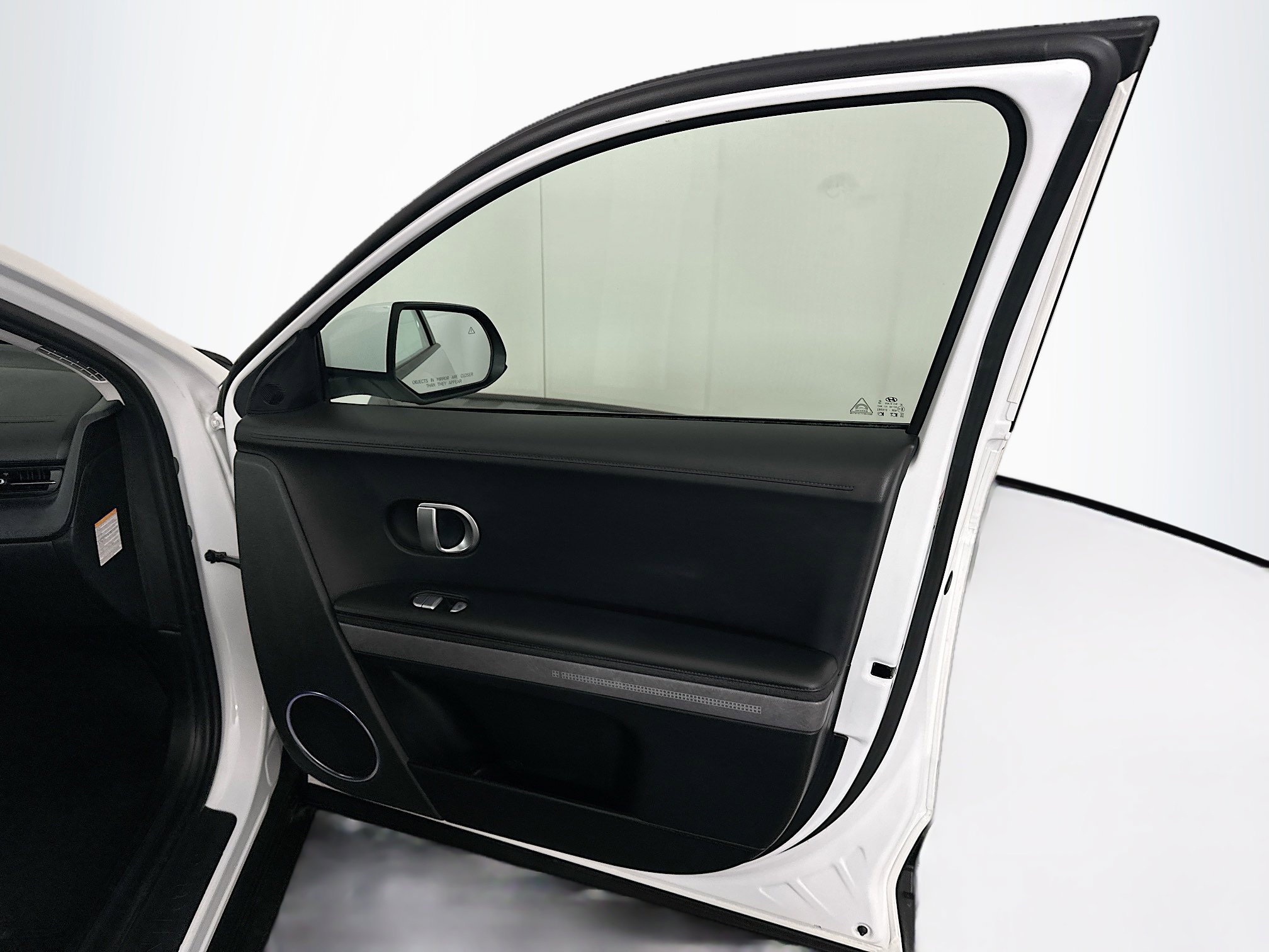 Used 2023 Hyundai Ioniq 5 SEL image 30