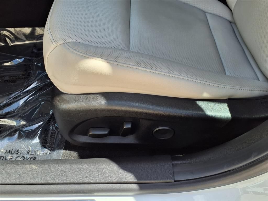 Certified 2023 Cadillac CT4 Premium Luxury w/ Technology Package RWD image 21