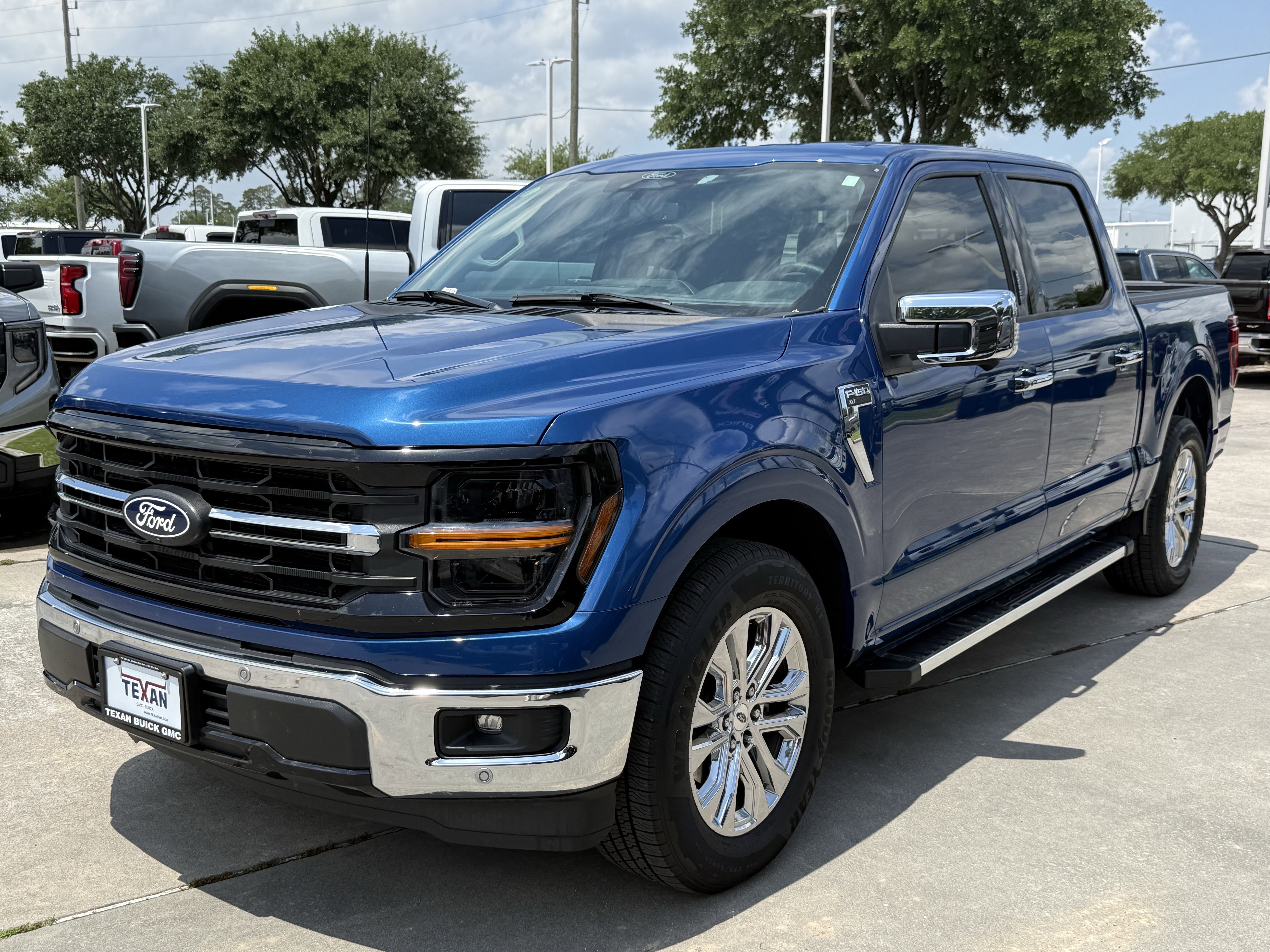 Used 2024 Ford F150 XLT w/ Equipment Group 302A MID RWD image 8