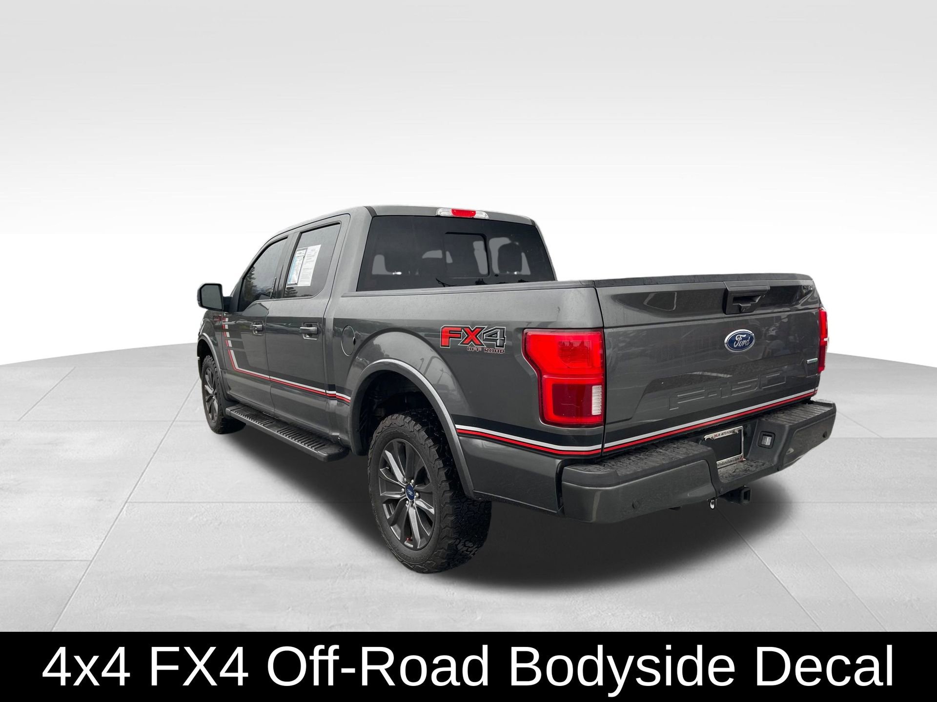 Used 2018 Ford F150 Lariat w/ Equipment Group 502A Luxury image 8