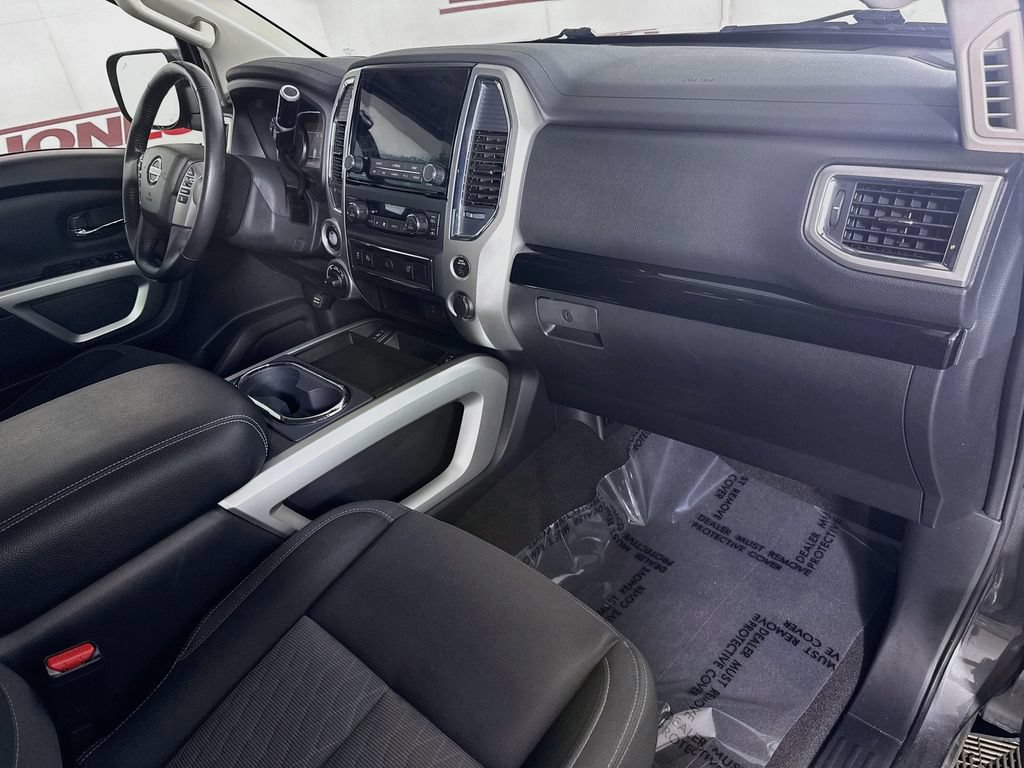 Certified 2021 Nissan Titan SV w/ SV Convenience Package AWD/4WD image 33