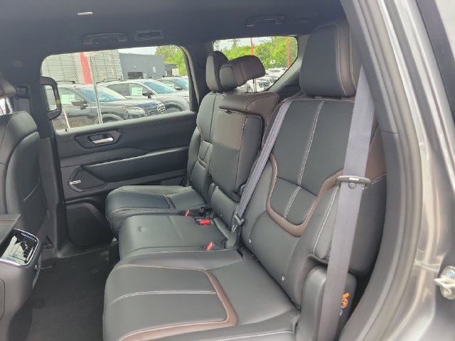 New 2026 Nissan Armada SL AWD/4WD image 11
