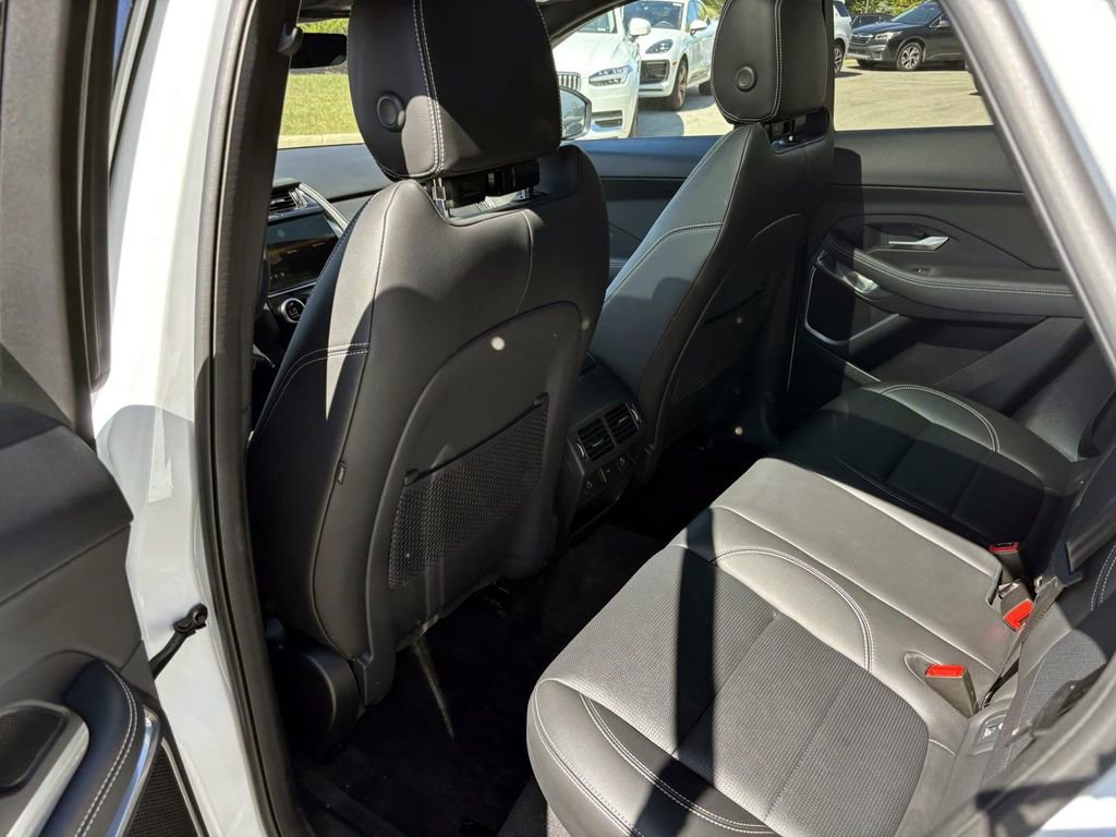 Used 2024 Jaguar E-PACE R-Dynamic SE image 22