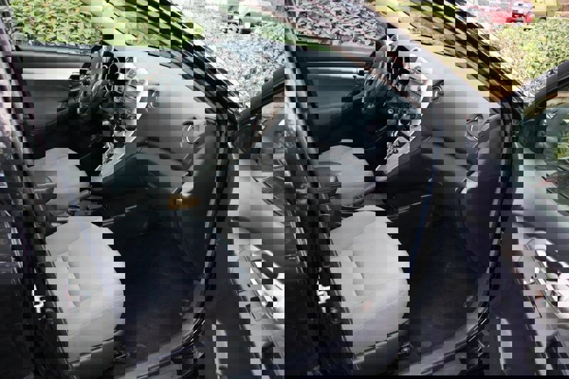 Used 2009 Toyota Matrix S image 14