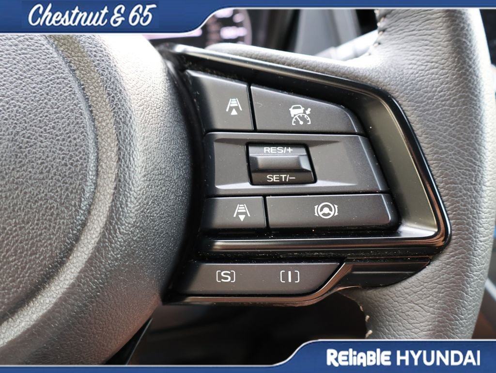 Used 2025 Subaru Forester Premium AWD/4WD image 28