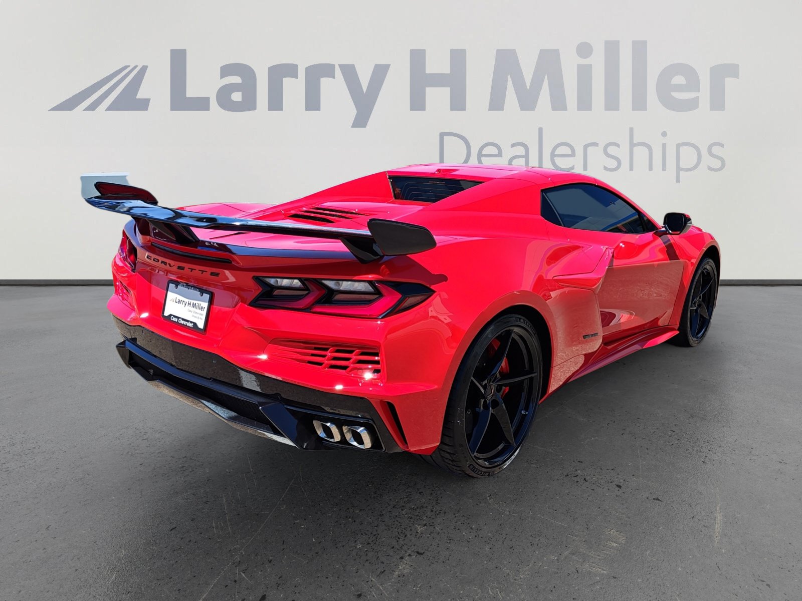 New 2026 Chevrolet Corvette E-Ray AWD/4WD image 5