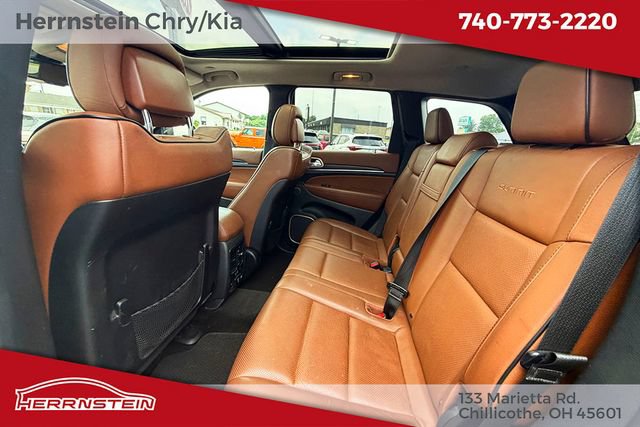 Used 2015 Jeep Grand Cherokee Summit w/ Platinum Series Group AWD/4WD image 27