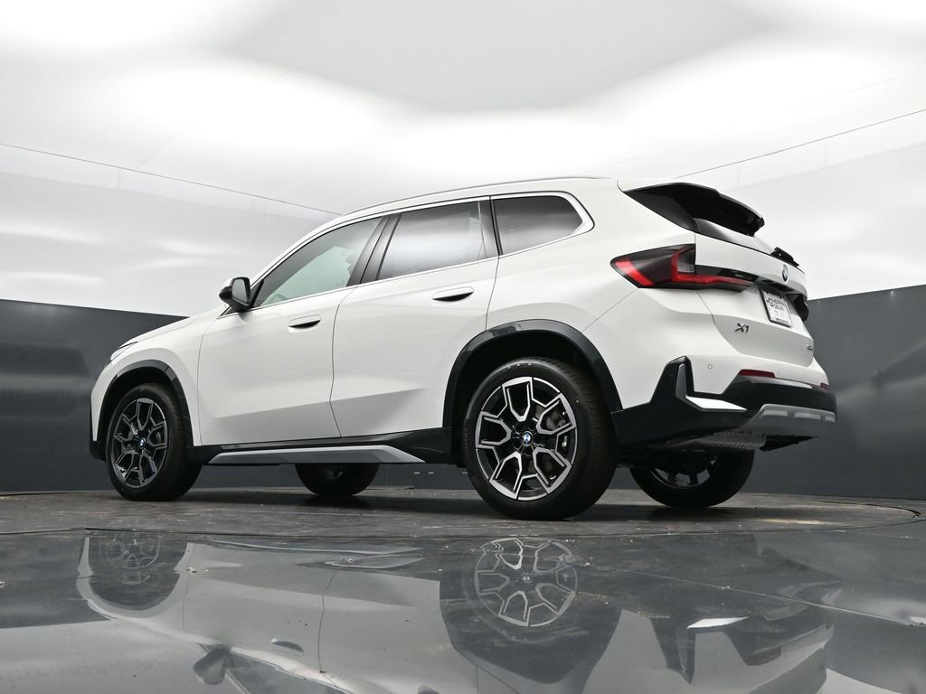 New 2026 BMW X1 xDrive28i w/ Technology Package image 40