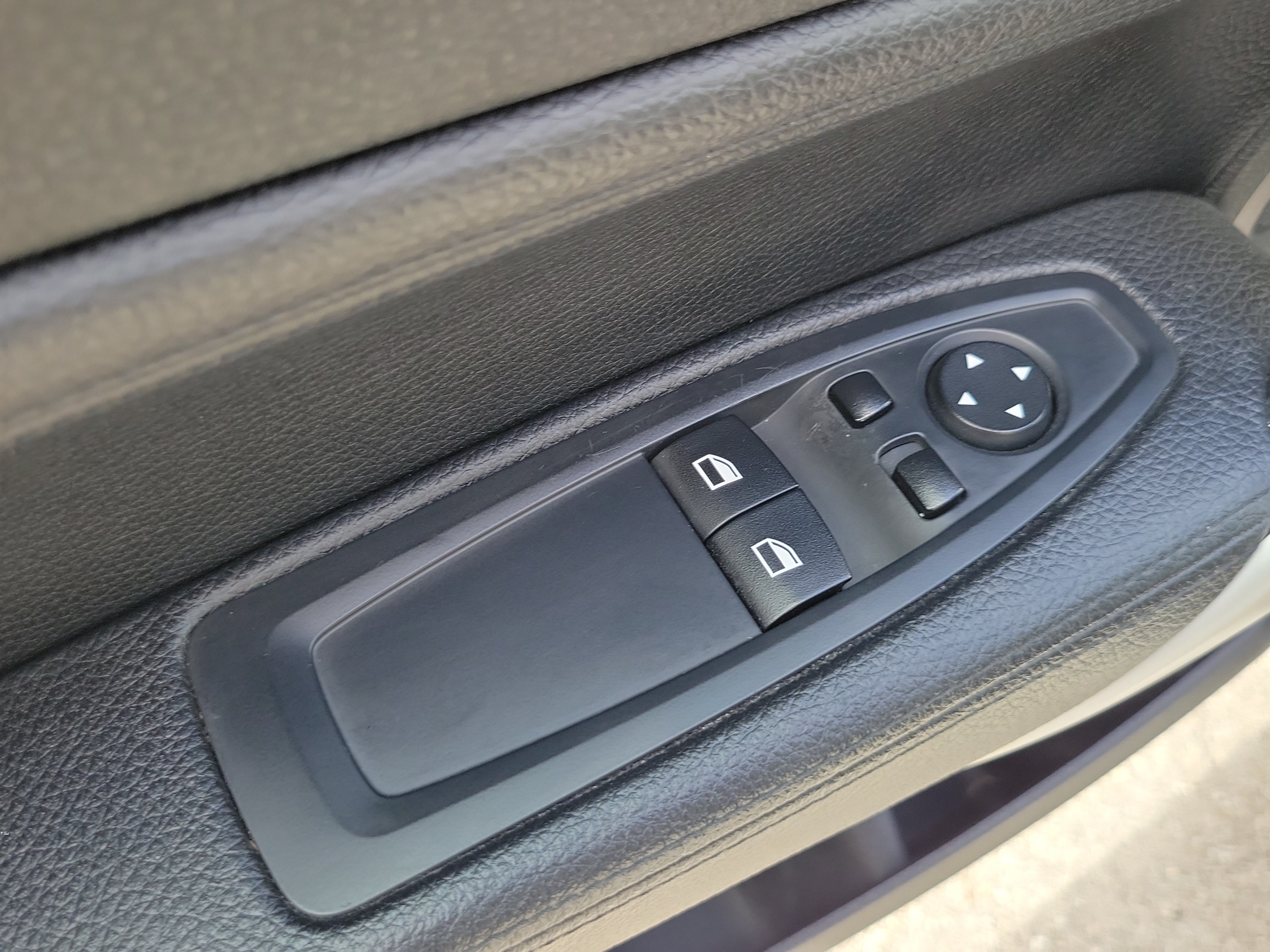 Used 2015 BMW 228i Coupe RWD image 22