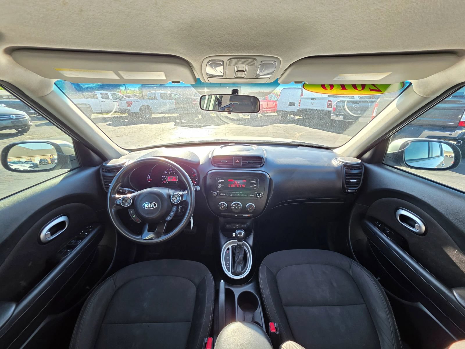 Used 2016 Kia Soul image 2