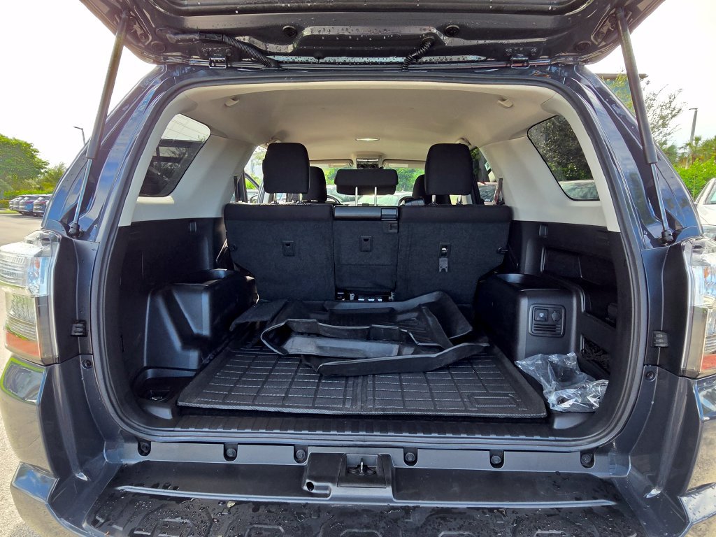Used 2024 Toyota 4Runner TRD Off-Road AWD/4WD image 20