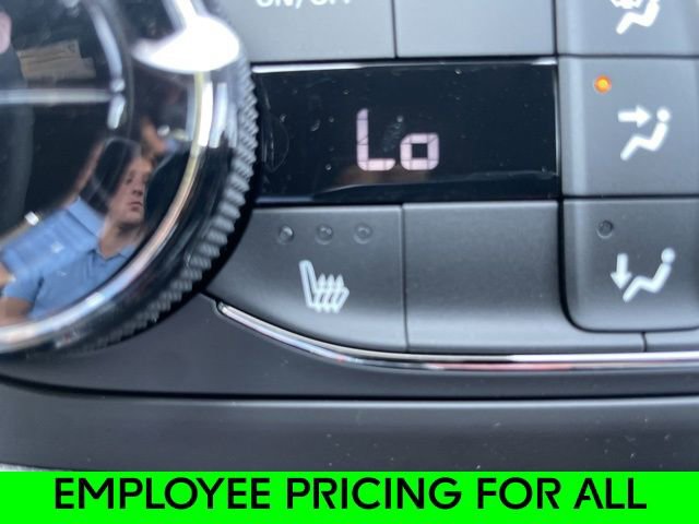 New 2025 Buick Envista Preferred w/ Convenience I Package FWD image 25