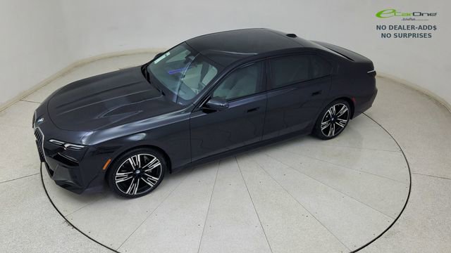 Used 2023 BMW 740i w/ Parking Assistance Package RWD image 78