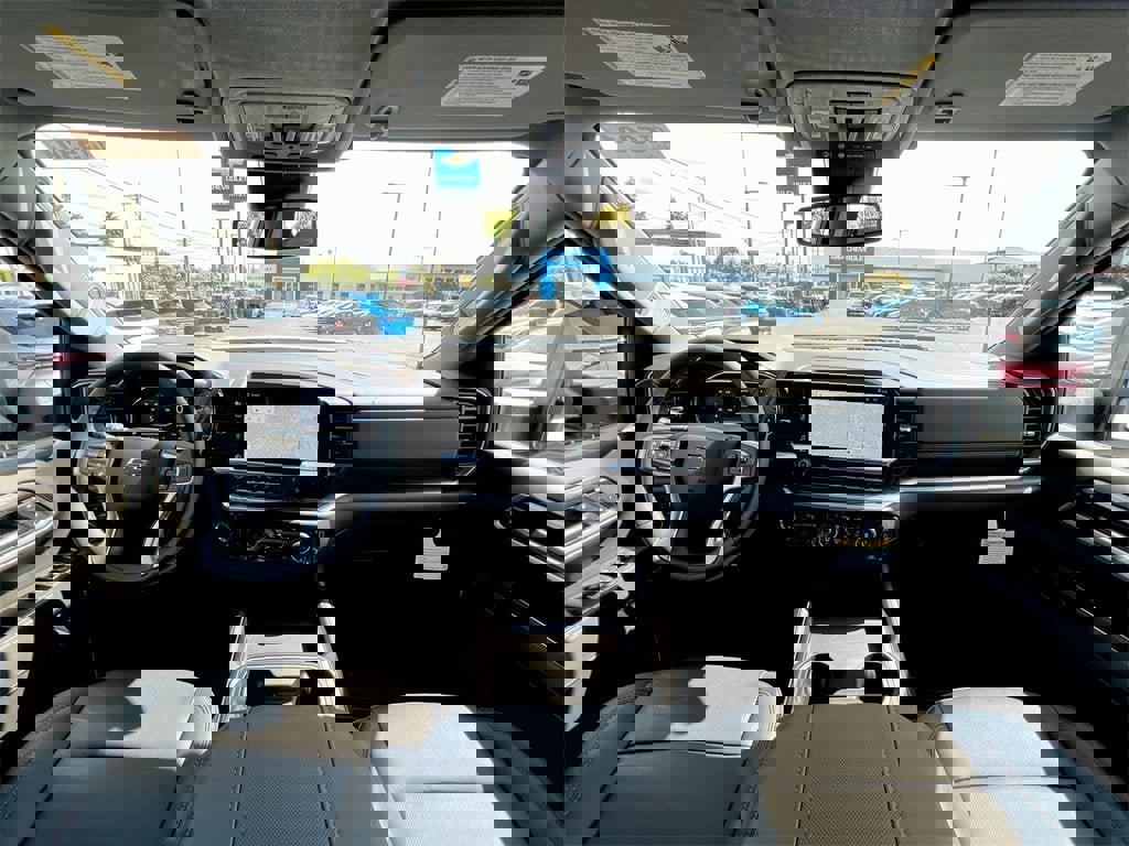 New 2025 Chevrolet Silverado 3500 LTZ w/ LTZ Plus Package image 18