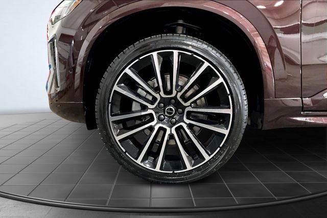 New 2026 Volvo XC90 B6 Plus image 14