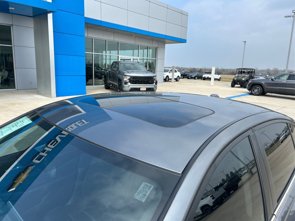 Used 2022 Nissan Altima 2.5 SV w/ SV Premium Package image 11