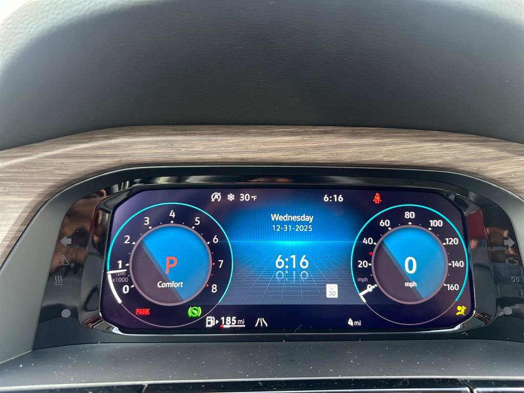 New 2026 Volkswagen Atlas SEL image 8