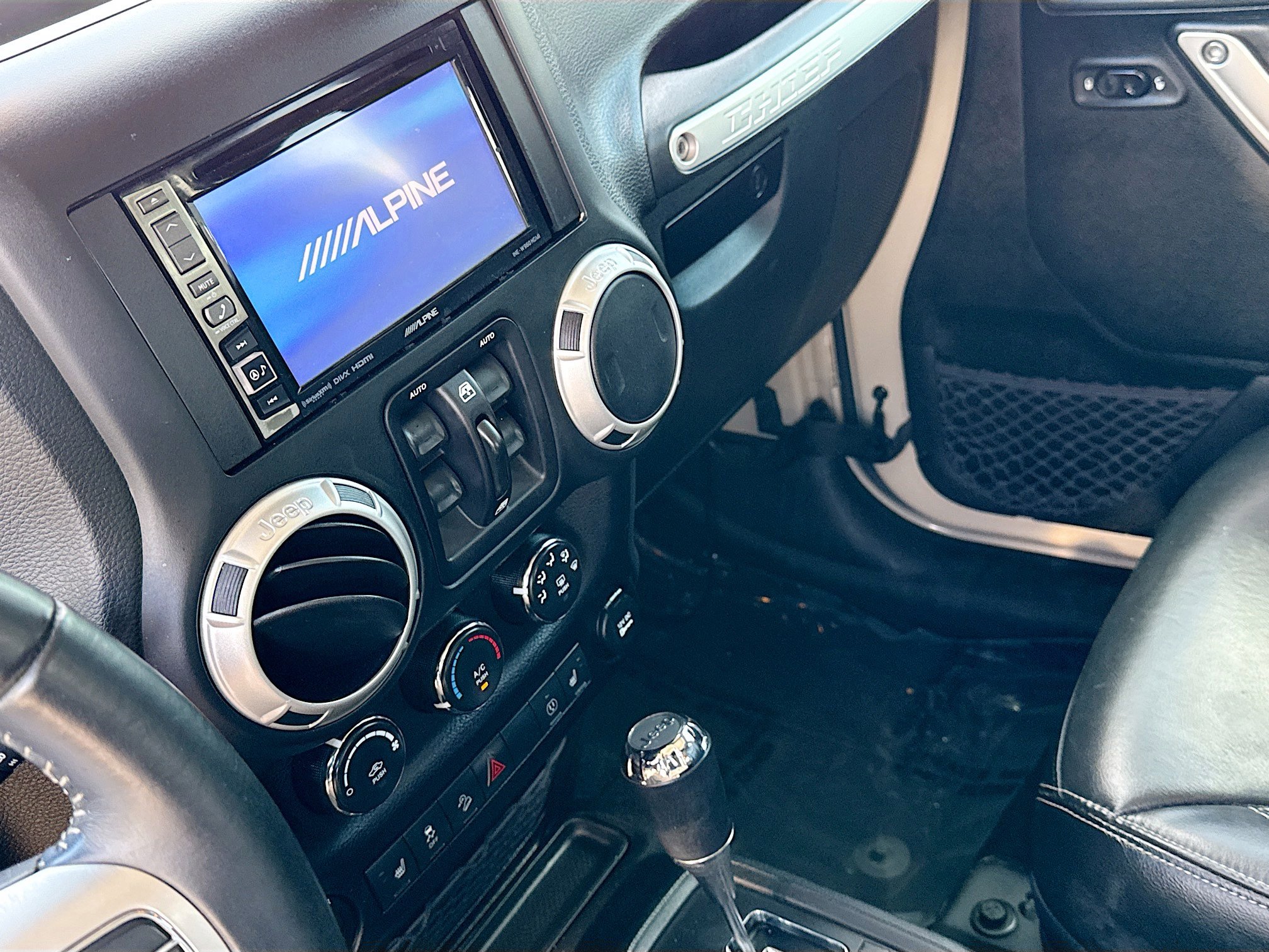 Used 2017 Jeep Wrangler Unlimited Sahara w/ Quick Order Package 24E Chief image 25