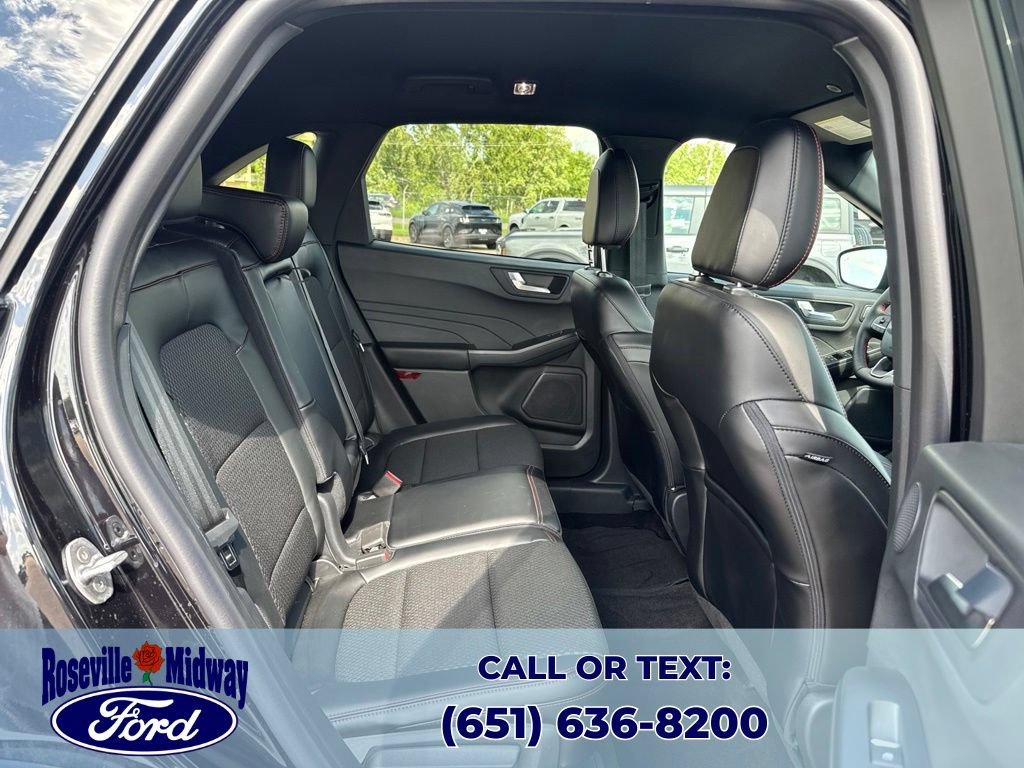 Used 2024 Ford Escape ST-Line Select w/ Tech Pack #2 AWD/4WD image 36