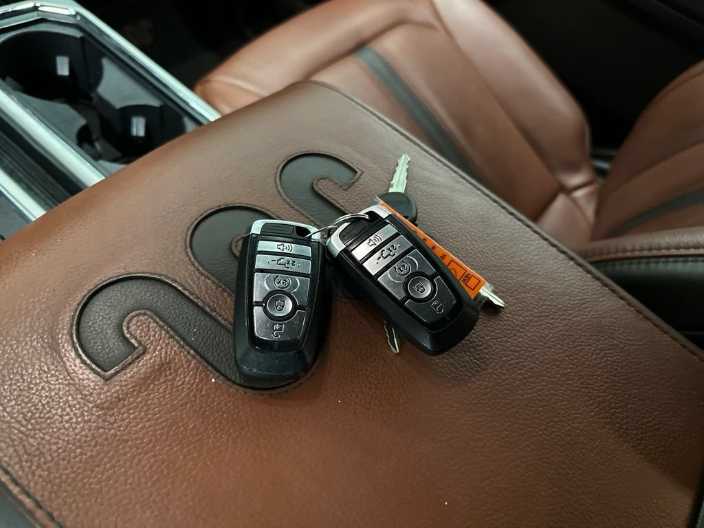 Used 2018 Ford F150 King Ranch w/ Equipment Group 601A Luxury AWD/4WD image 43