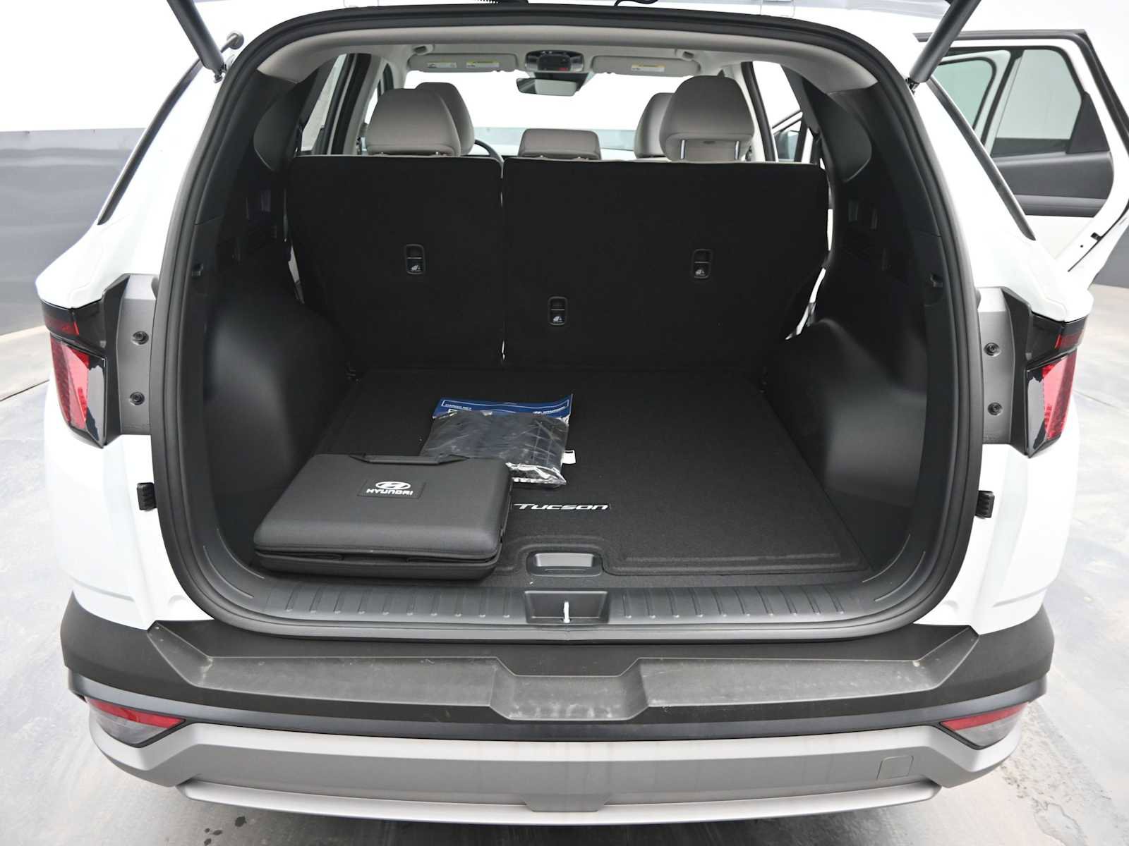 New 2026 Hyundai Tucson SEL image 13