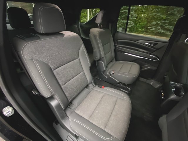 Used 2024 Chevrolet Traverse LT FWD image 26