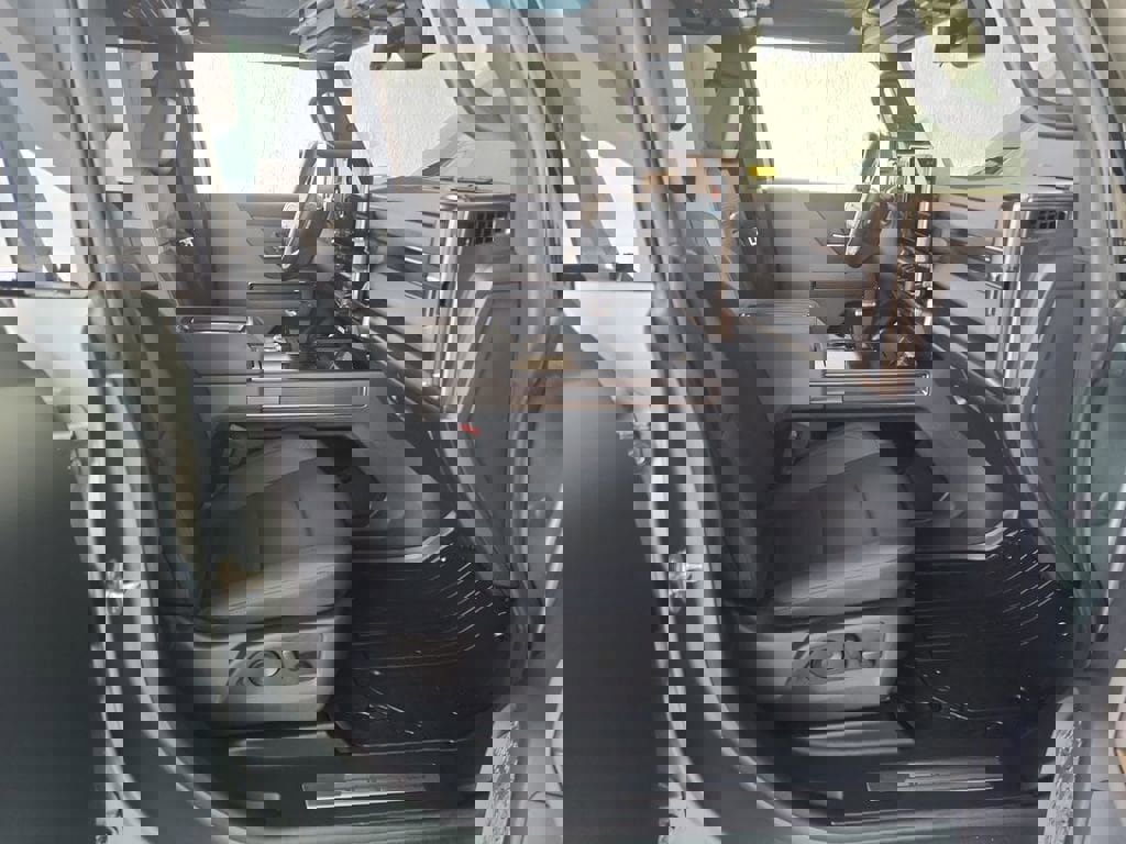 Used 2024 GMC Hummer EV 3X image 28