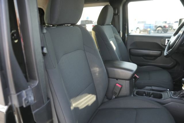Used 2019 Jeep Wrangler Sport S image 15