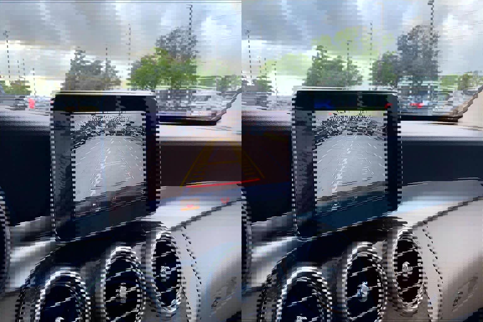 Used 2018 Mercedes-Benz C 300 Sedan image 29