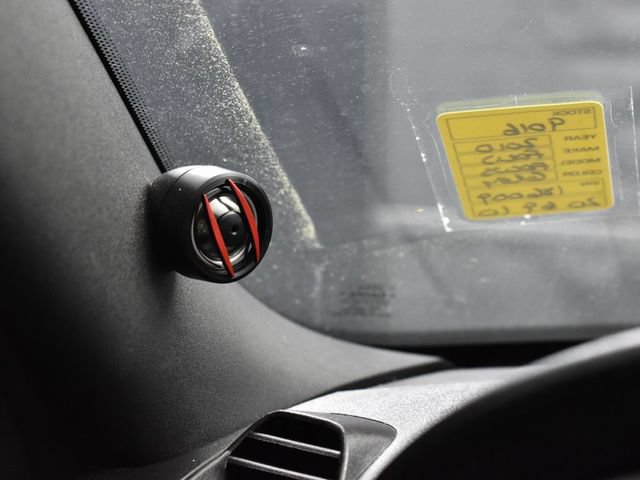 Used 2010 Ford Focus SE FWD image 13
