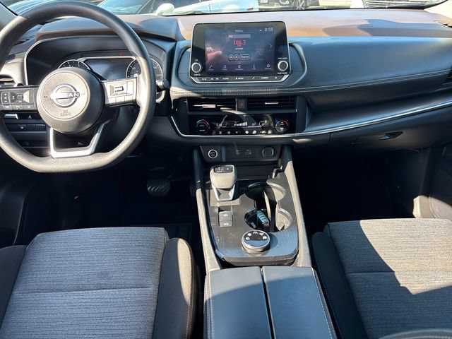 Used 2023 Nissan Rogue SV AWD/4WD image 10