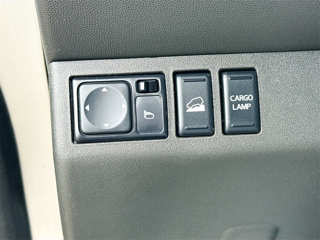 Used 2020 Nissan Frontier PRO-4X image 10