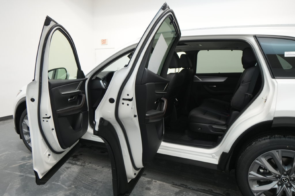 New 2026 MAZDA CX-90 3.3 Turbo w/ Preferred Package AWD/4WD image 27