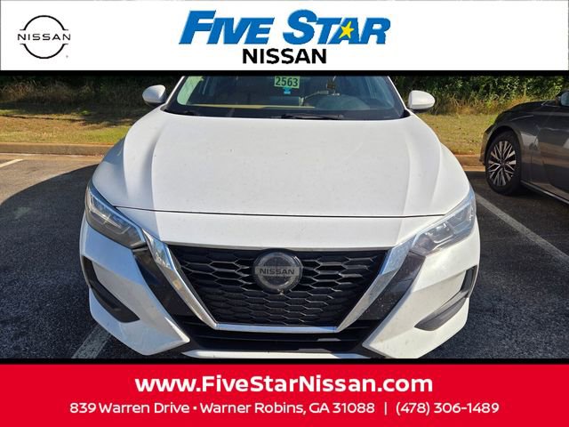 Used 2021 Nissan Sentra SV w/ SV Premium Package FWD image 2
