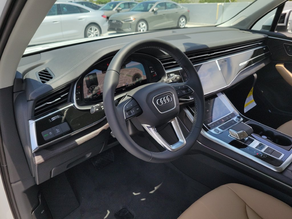 New 2026 Audi Q7 3.0T Premium AWD/4WD image 7