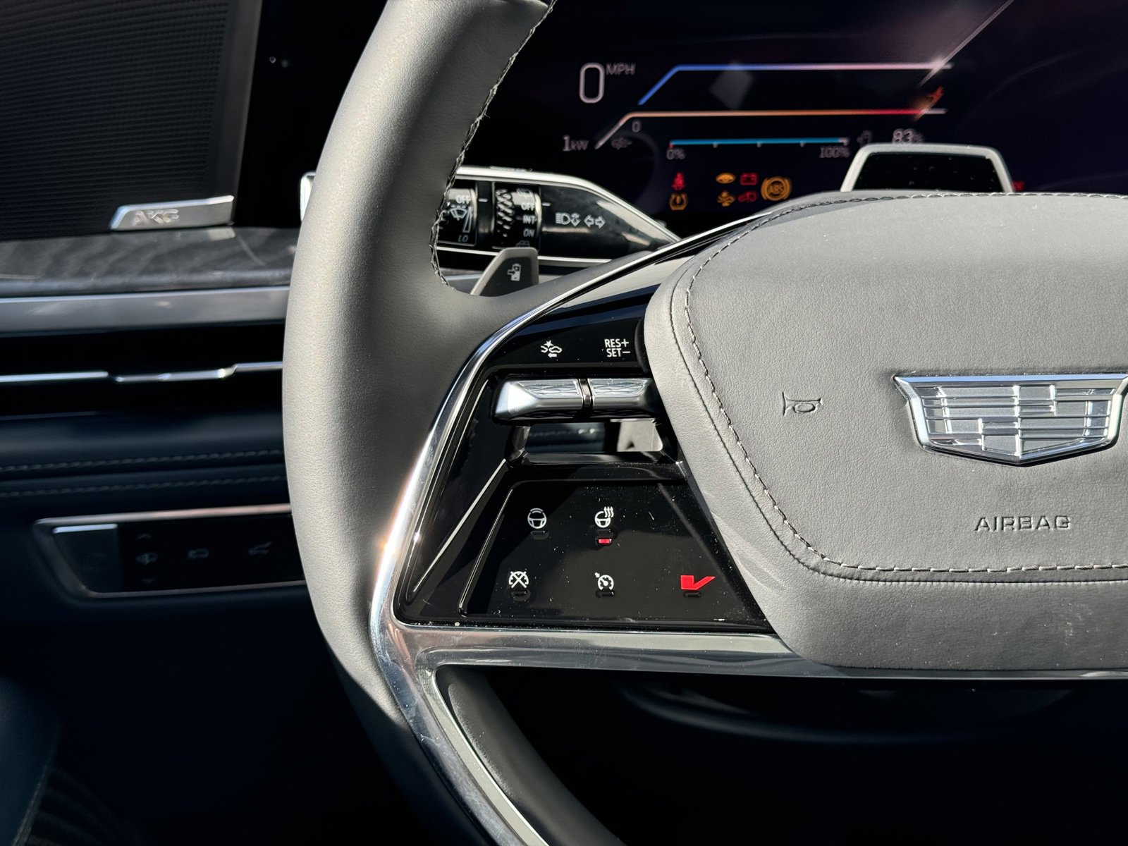 New 2025 Cadillac Escalade IQ Luxury 2 image 18