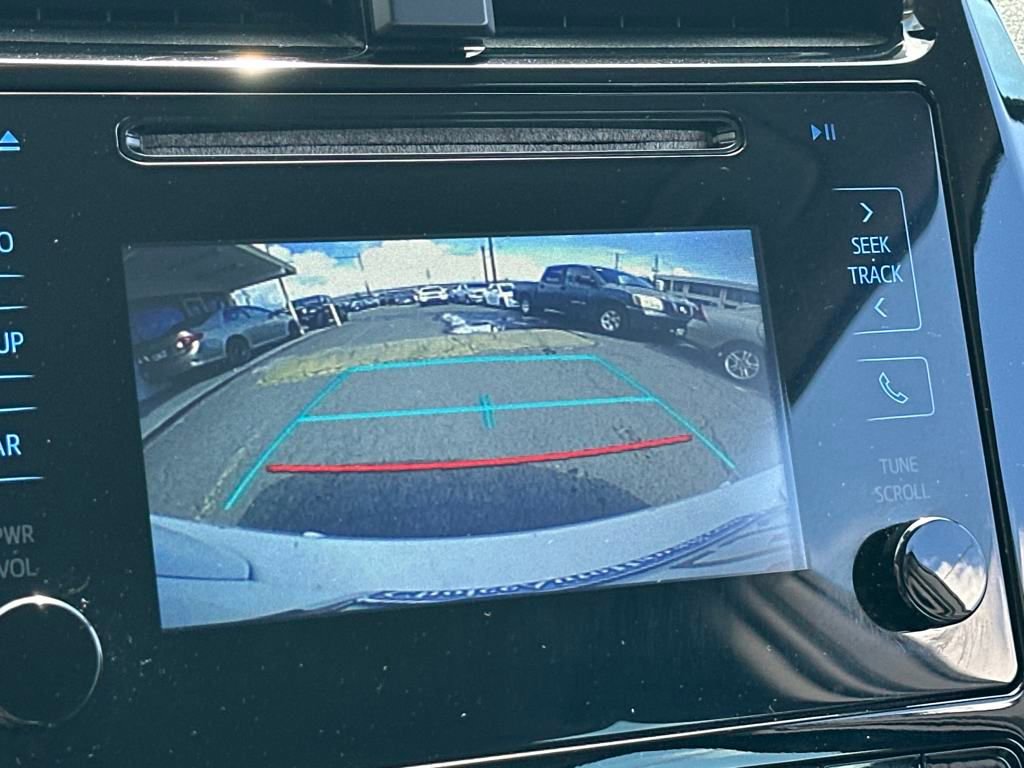 Used 2018 Toyota Prius Two image 16