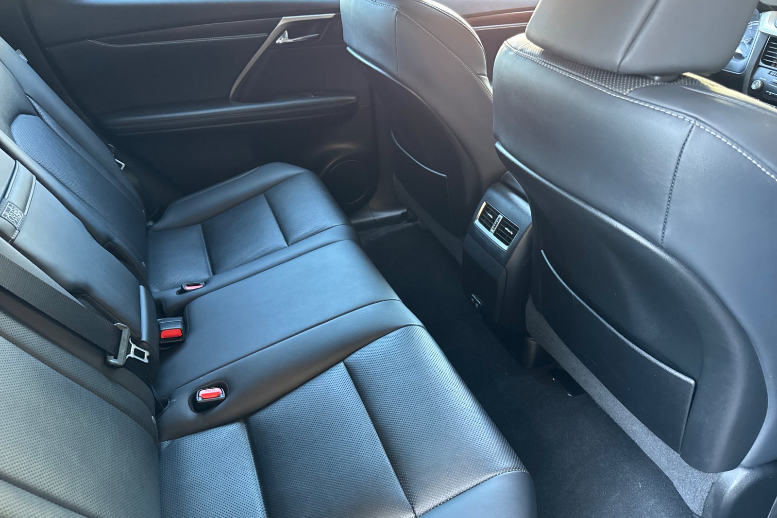 Used 2022 Lexus RX 350 FWD w/ Premium Package image 30