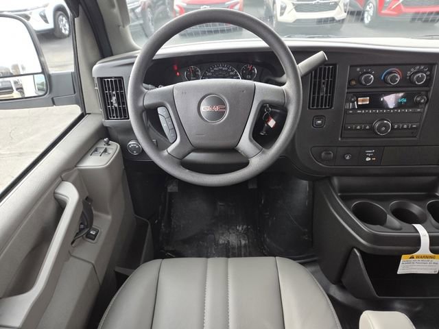 New 2026 GMC Savana 2500 w/ Driver Convenience Package RWD image 28