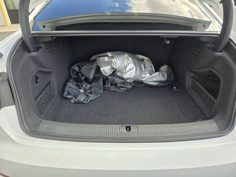 Used 2019 Audi A4 2.0T Premium w/ Convenience Package image 11