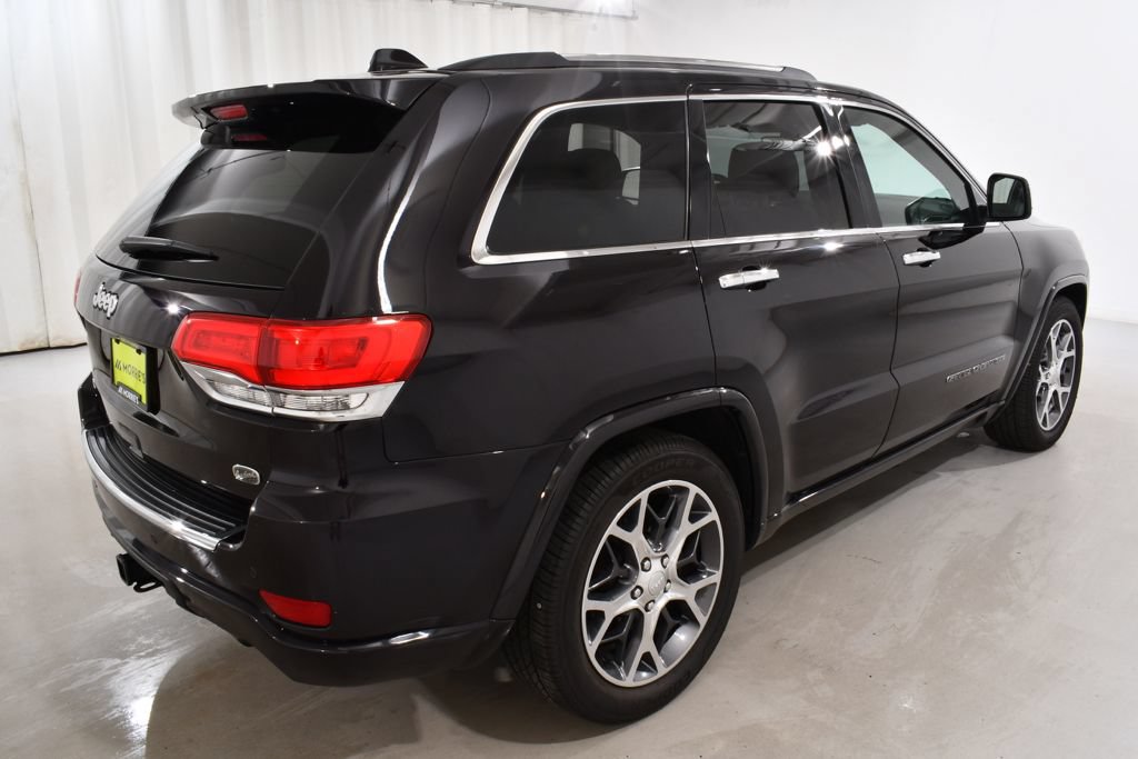 Used 2020 Jeep Grand Cherokee Overland AWD/4WD image 11