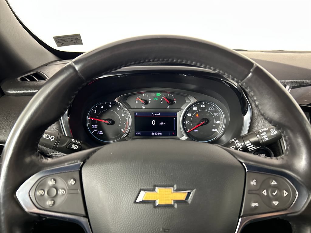 Used 2022 Chevrolet Traverse LT FWD image 13