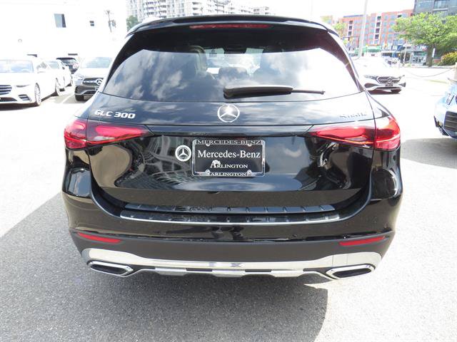 Used 2026 Mercedes-Benz GLC 300 4MATIC image 3